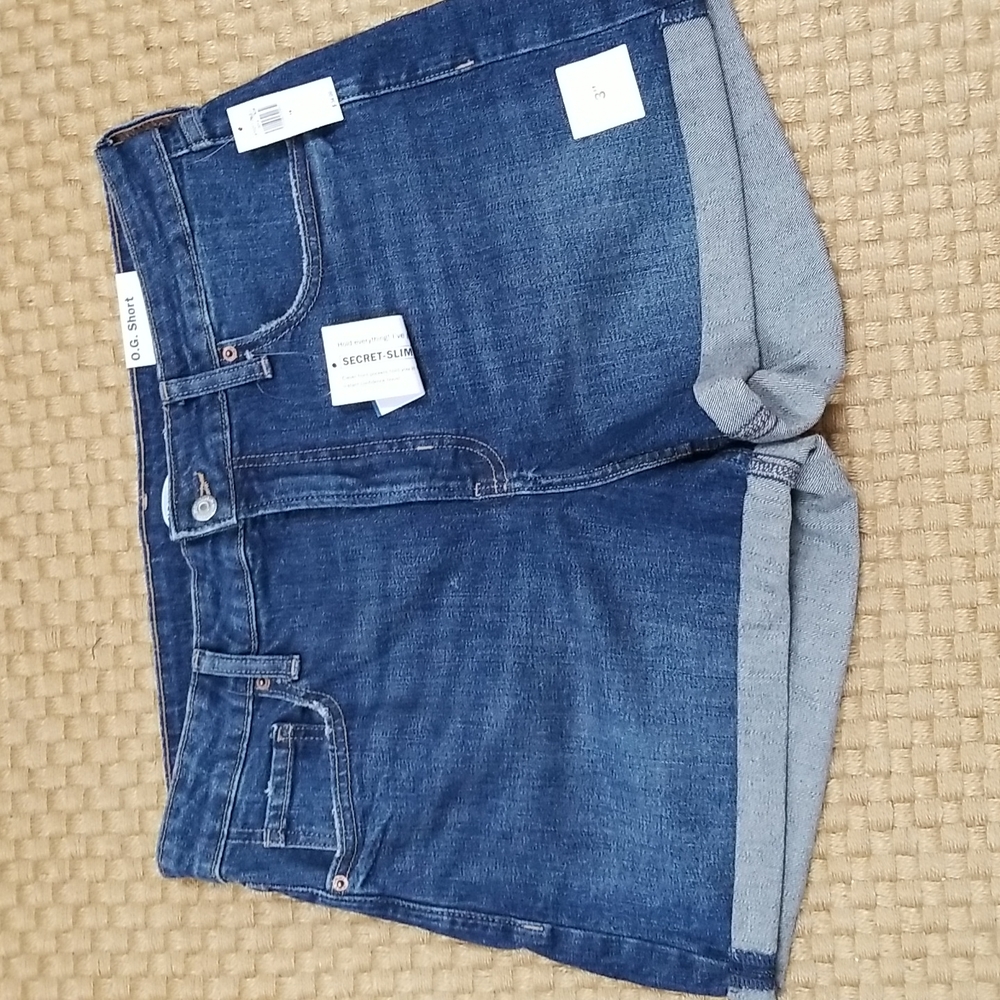 Old Navy High Rise Short.